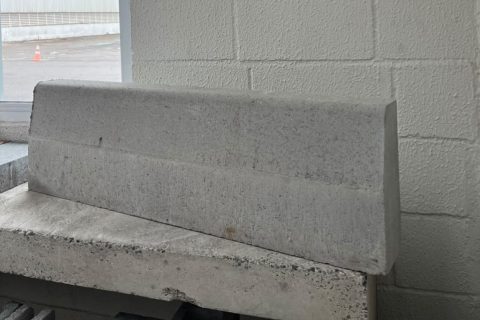 MEIO-FIO MFC05 PADRÃO DNIT – 100X30(12X10)CM