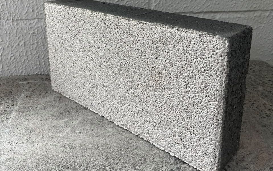 PISO DE CONCRETO – 20X40X8CM